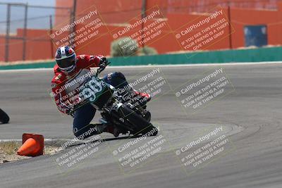 media/Apr-20-2025-AHRMA (Sun) [[393a79c373]]/Race/Group 8/Turn 4b/